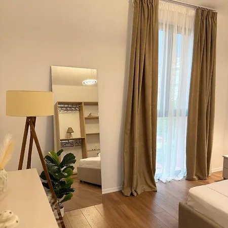 Foel Appartement Tirana